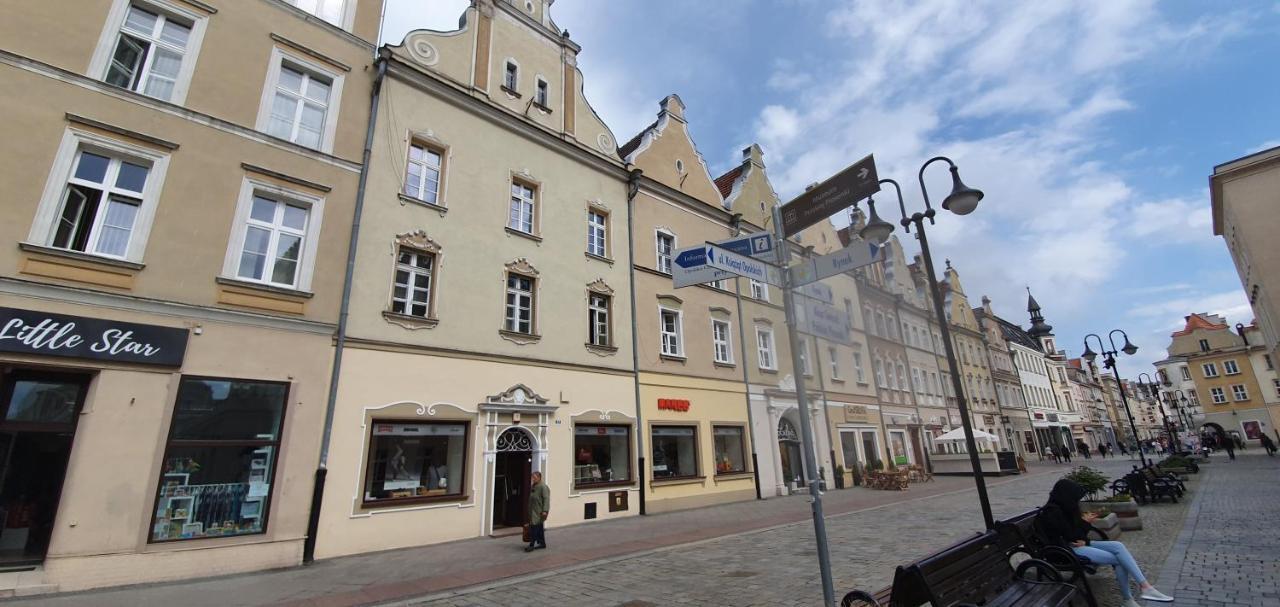 Inny Apartament Rynek オポーレ エクステリア 写真
